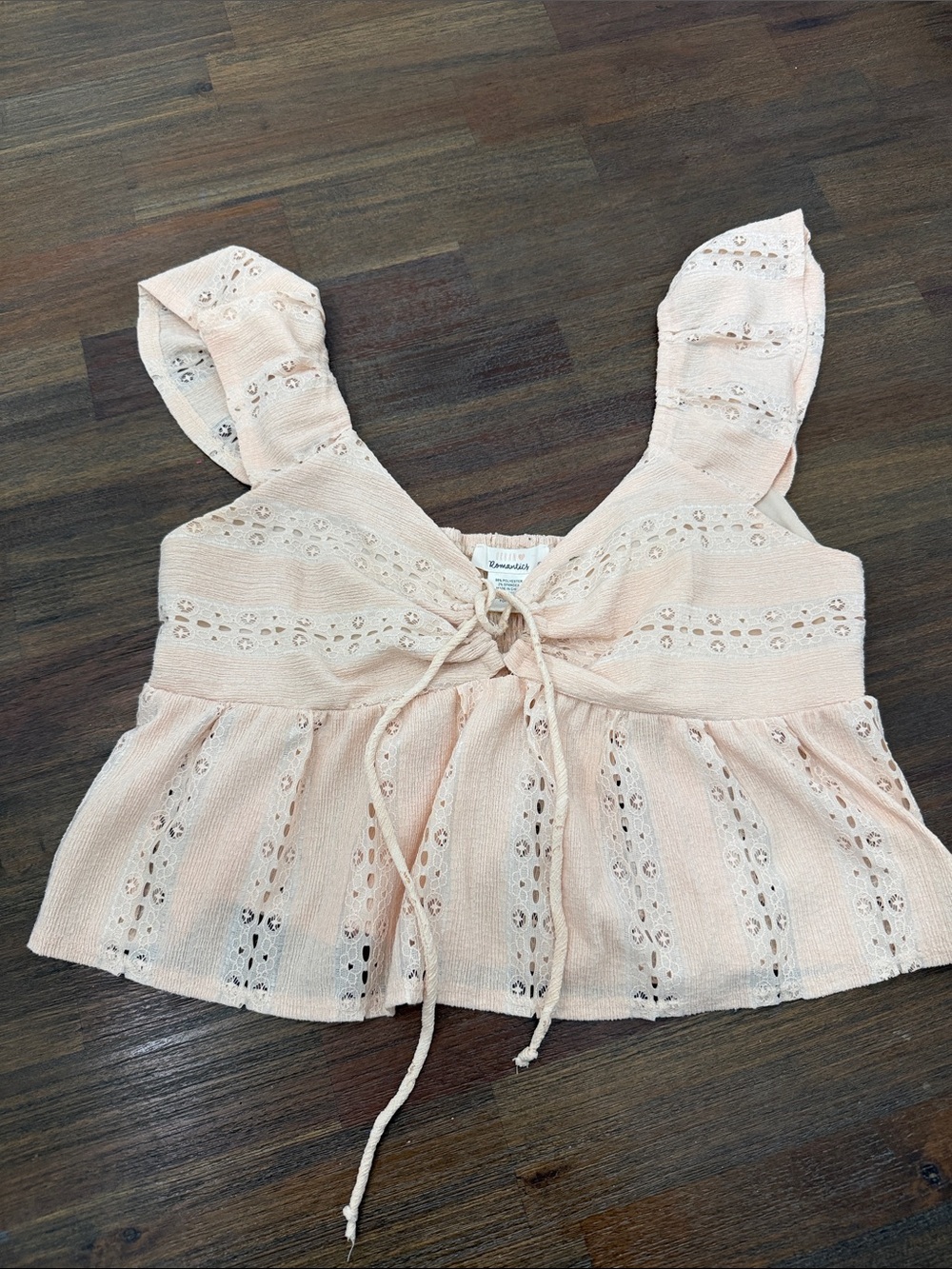 URBAN Romantics Peach Eyelet Tie-Front Crop Top